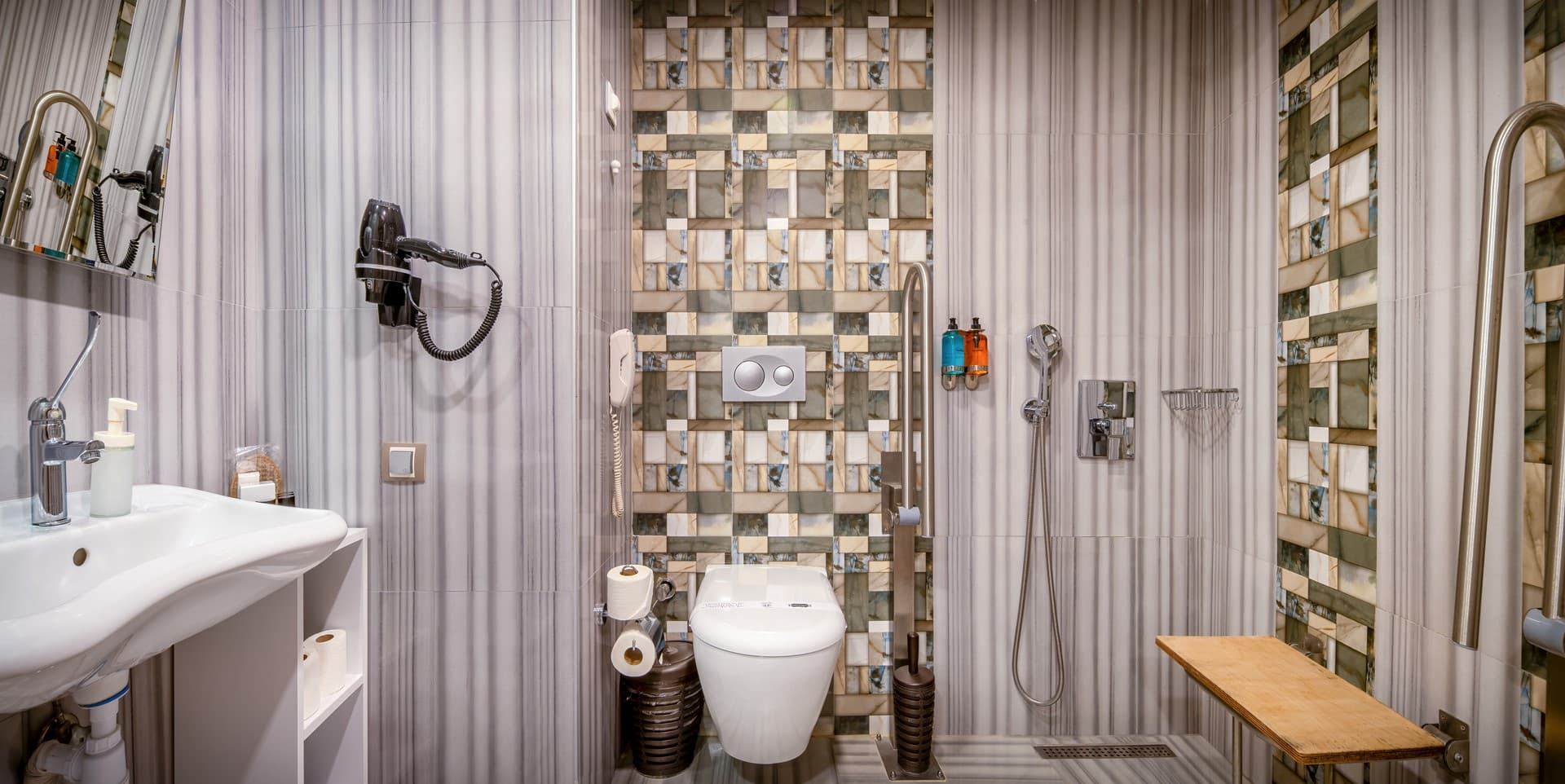Standaard Be Trendy rolstoeltoegankelijke kamer bij Delphin Be Grand Resort — aanzicht 2