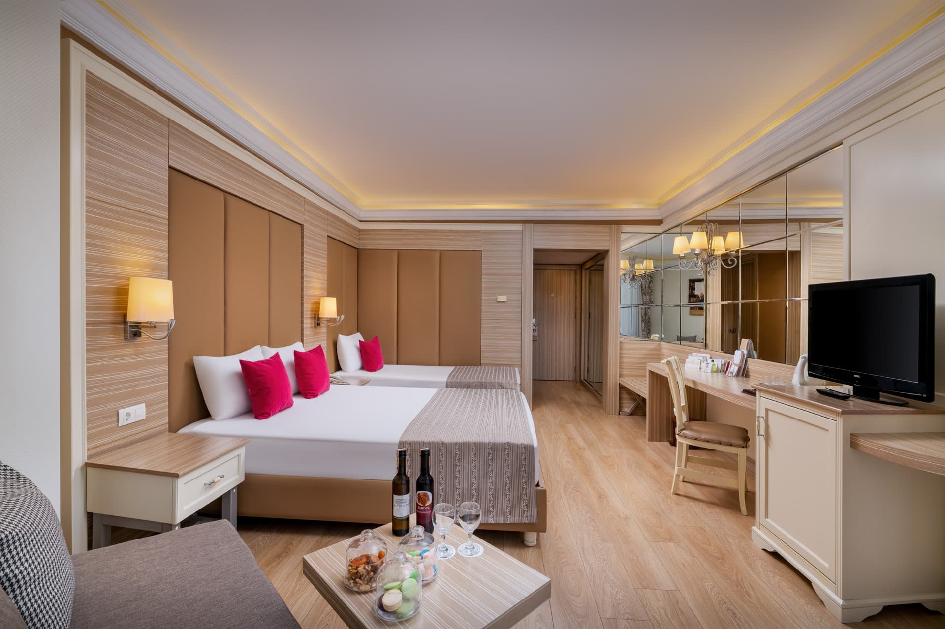 Standardní pokoj, výhled do areálu v hotelu Delphin Deluxe — foto č. 2