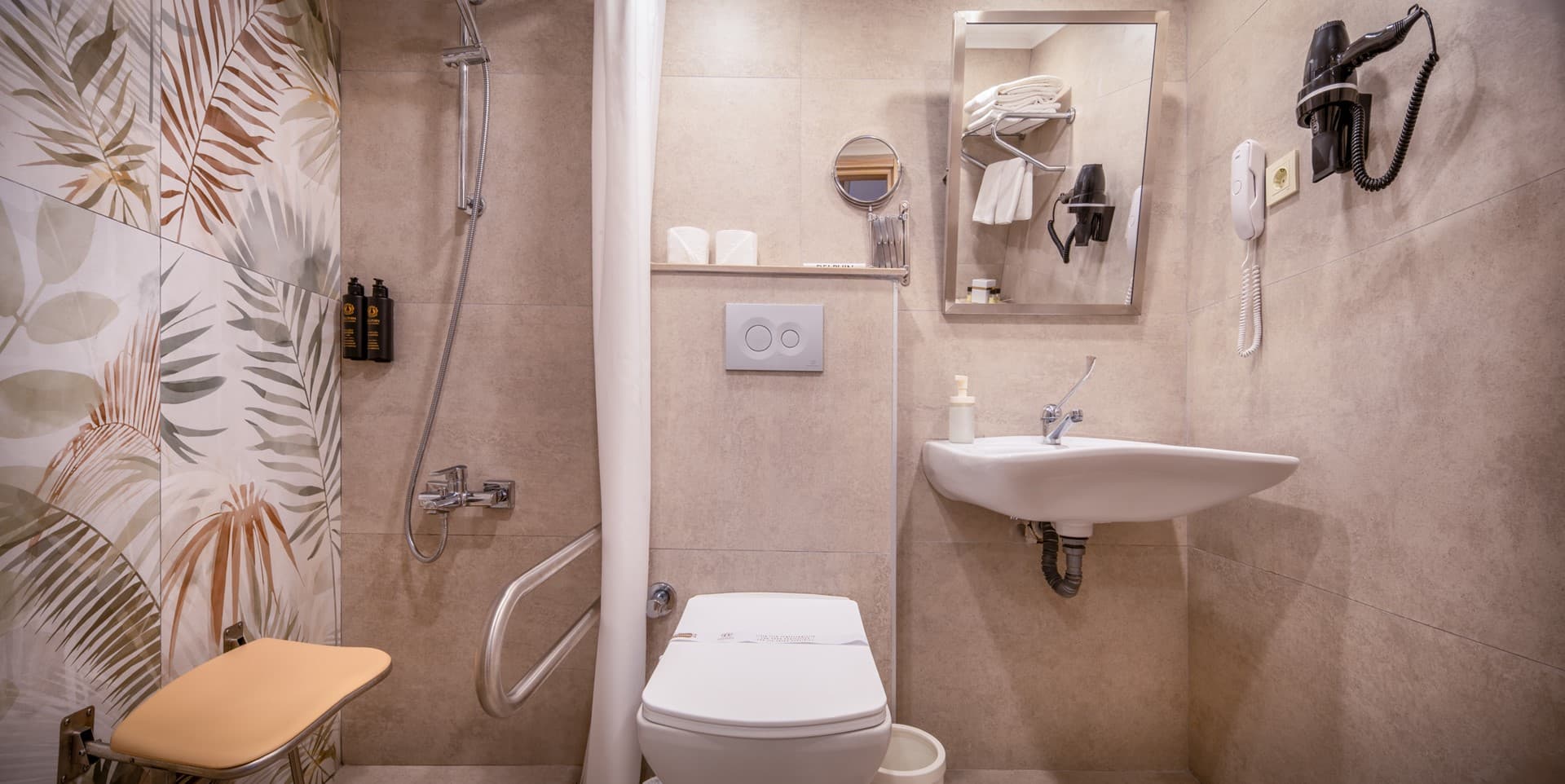 Standard Accessible Room at Delphin Deluxe — view 4