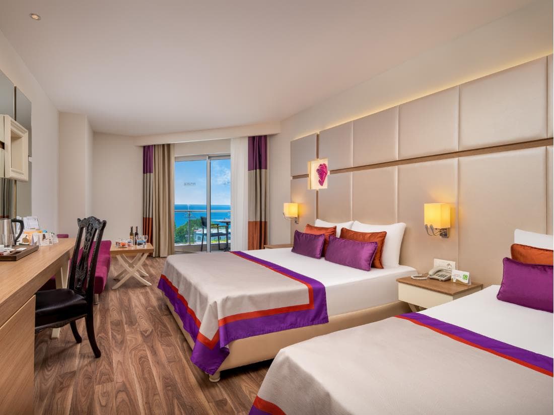 Standard Room, Sea View at Botanik Platinum