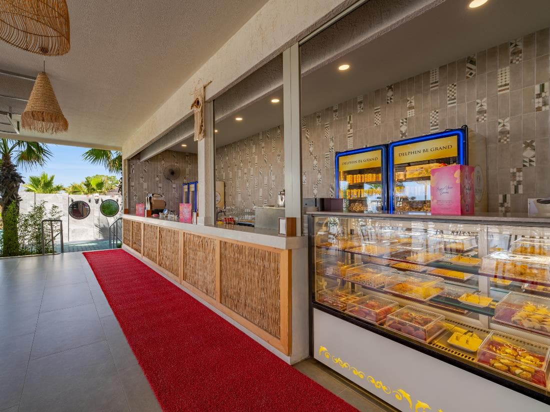 Stenella Bar la Delphin Be Grand Resort